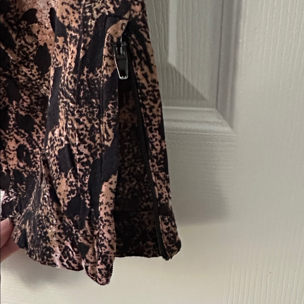 H&M pants - Picture 2 of 5